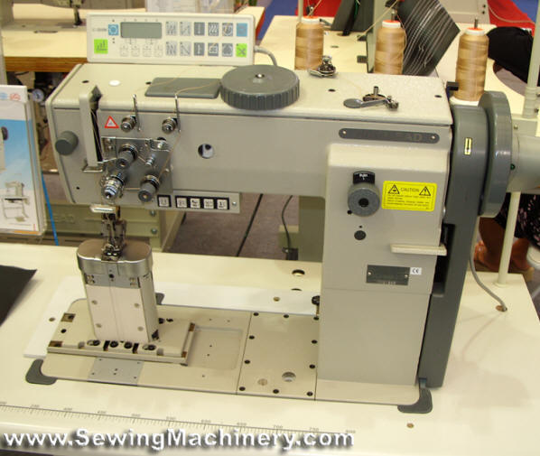 Highlead GC24688-2D sewing machine