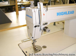 Easy threading sewing machine